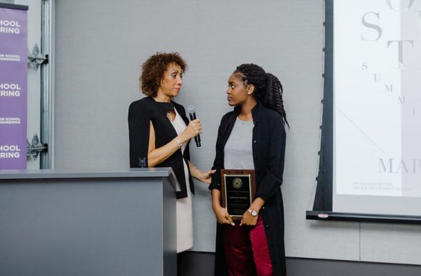 Dean Anita Farrington with undergraduate Cadence Daniels